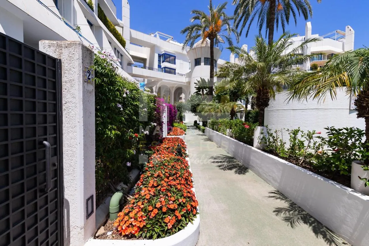 Marbella House 46 Duplex Apartment 0*,